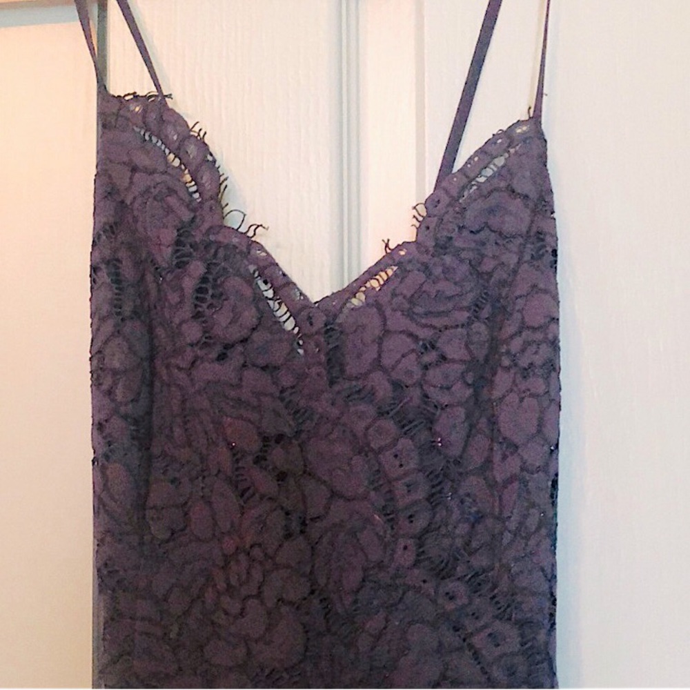 Lulus Lace Fully Lined Body on Dress - Picture 4 of 6